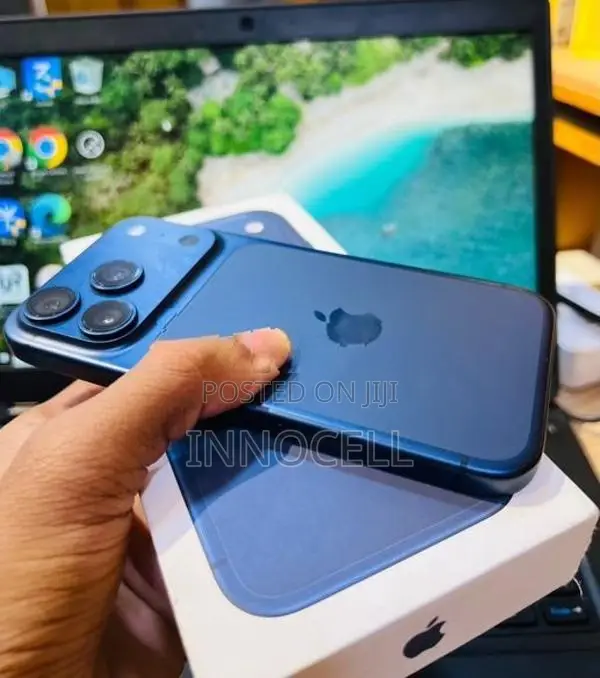 Apple iPhone 17 Pro 256GB (Used)