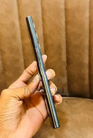Samsung Galaxy S22 Ultra 128GB (Used)