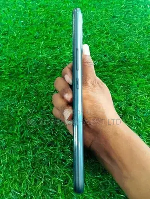 Infinix Hot 12 4+2GB, 128GB (Used)