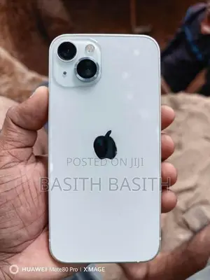 Apple iPhone 13 (Used)