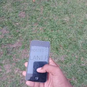 Apple iPhone 4S (Used)