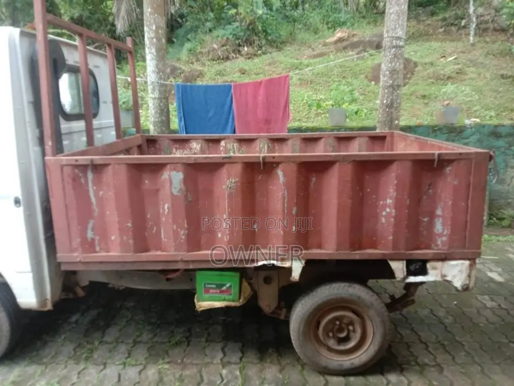DimoBattaThattuwa for Lorry