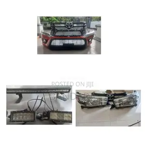 Toyota Hillux face for Crew Cab