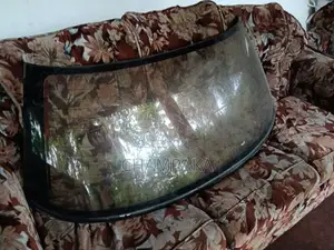 Rear windscreen for Car