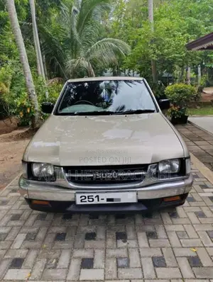 Isuzu TFR54H 2WD 1998 Pickup (Used)