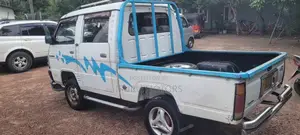Mitsubishi L300 1982 Crew Cab (Used)