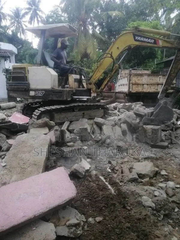 Yanmar B27 2012 Heavy-Duty (Used)