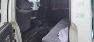 Mitsubishi L300 1982 Crew Cab (Used)