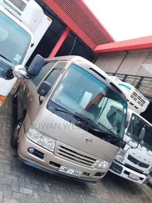 Toyota Coaster 2011 Bus (Used)