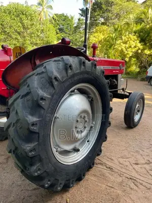 Massey-Ferguson 135 DL 1994 Tractor (Used)