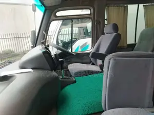 Toyota Coaster 2011 Bus (Used)