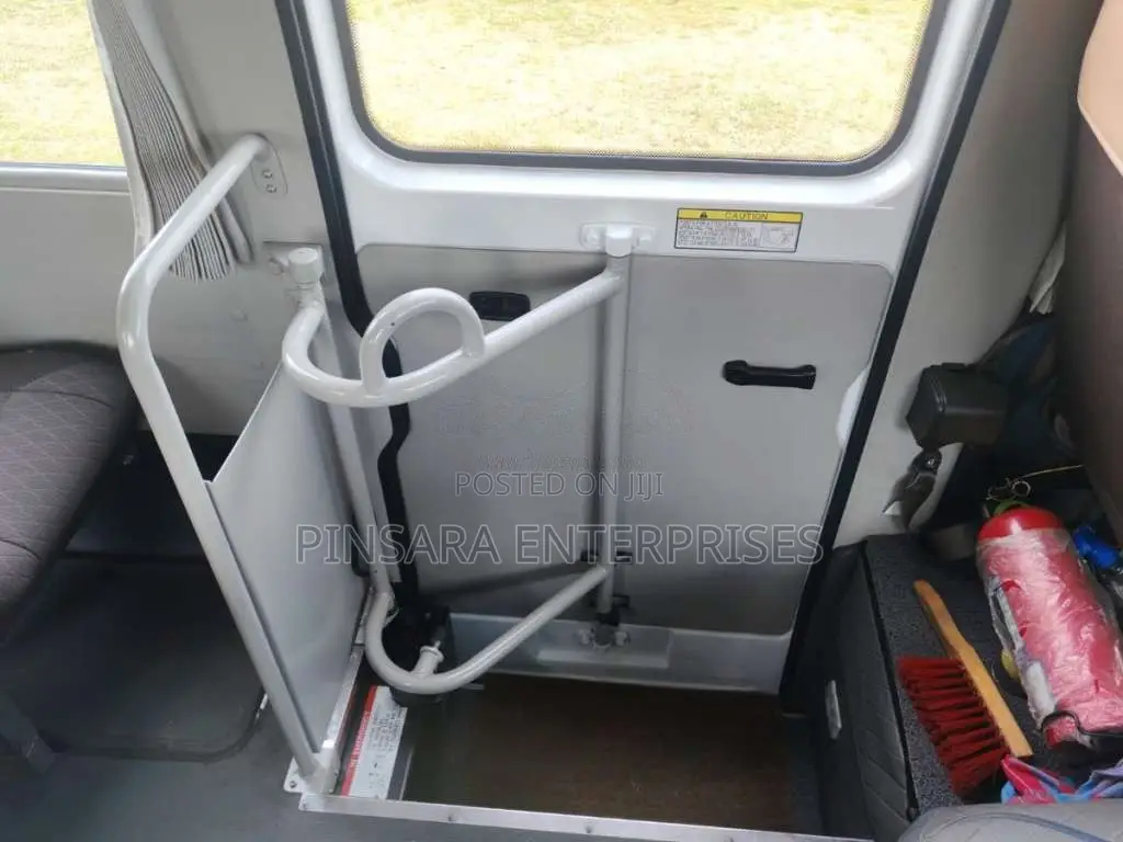 Mitsubishi Fuso 2025 Bus (Used)