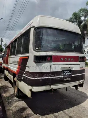 Mitsubishi Mmc Rosa 1981 Bus (Used)