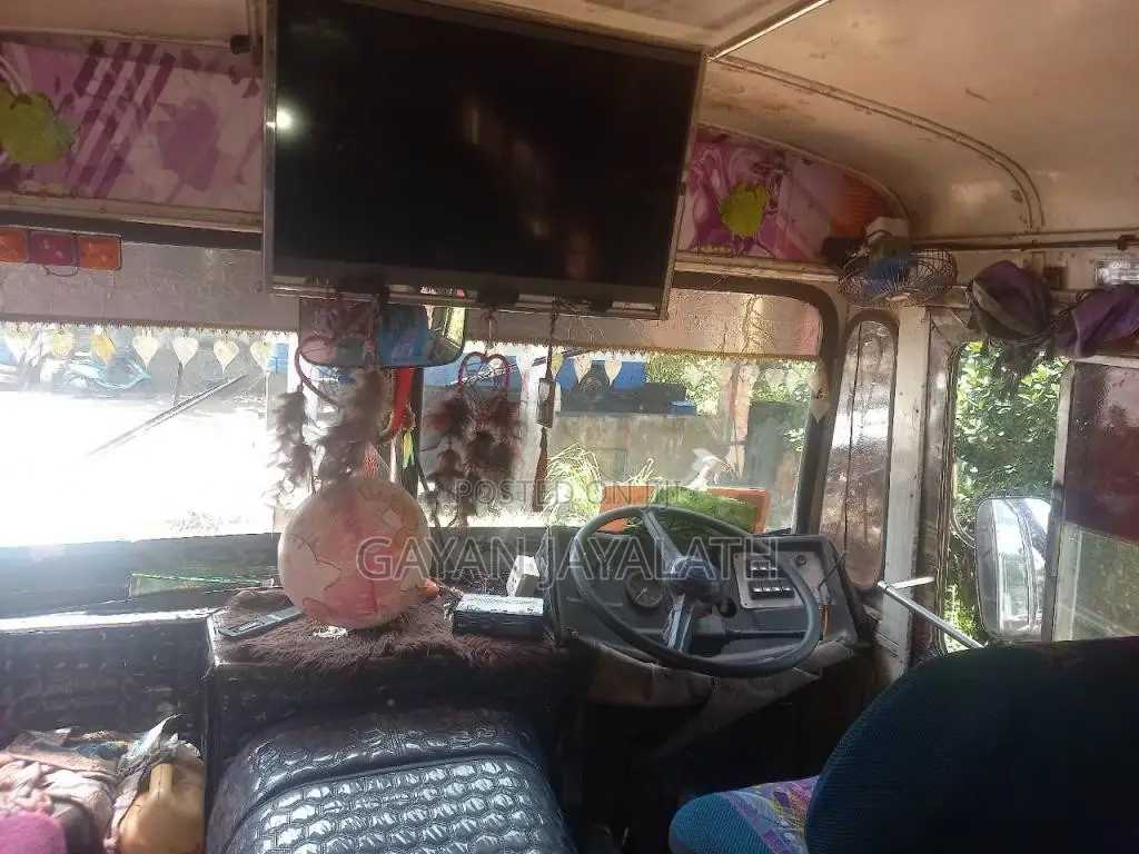 Ashok-Leyland Comet Miner 1992 Bus (Used)
