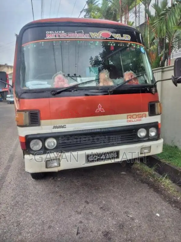 Mitsubishi Mmc Rosa 1981 Bus (Used)