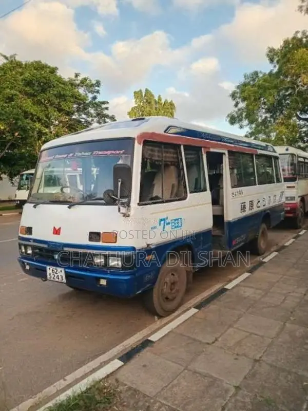 Isuzu Journey 1987 Bus (Used)