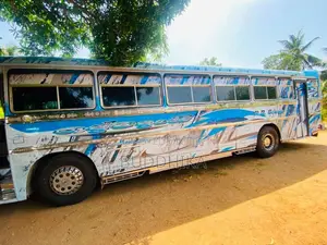 Ashok-Leyland Viking 2011 Bus (Used)
