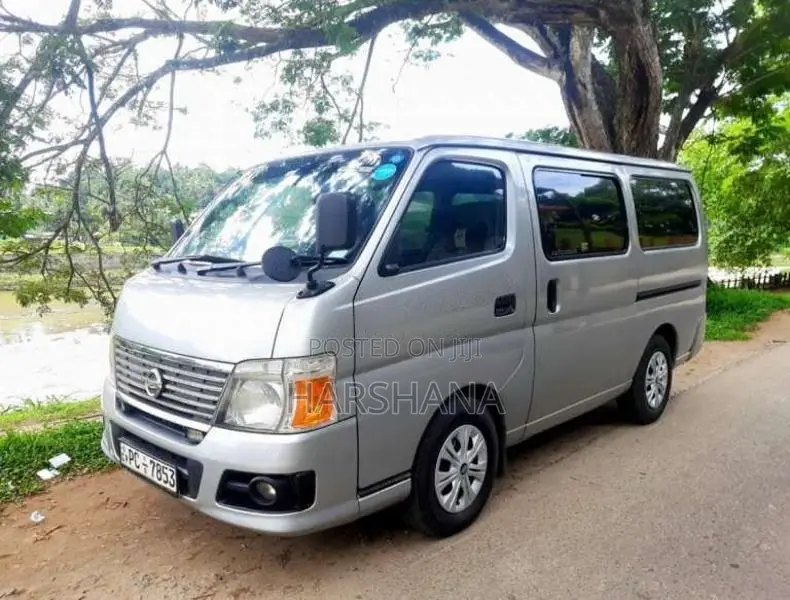 Nissan E25 2006 Van (Used)