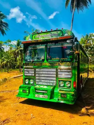 Ashok-Leyland Leyland 2010 Bus (Used)