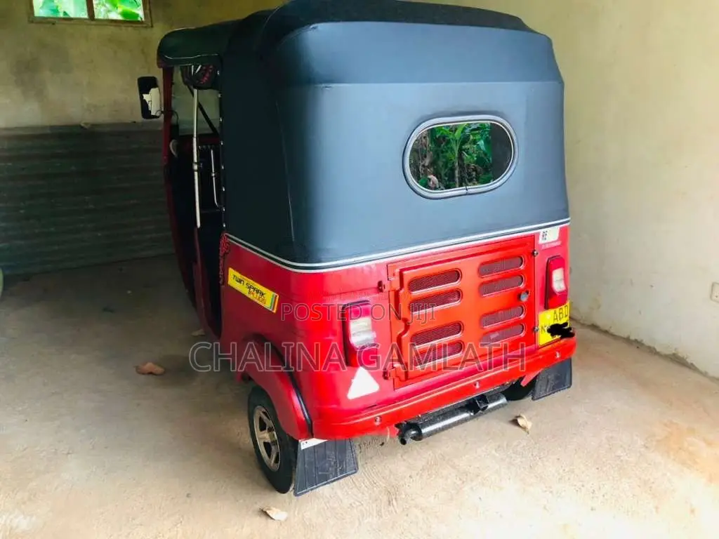 Bajaj RE 4 Stroke 2015 Three Wheel (Used)