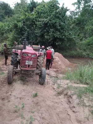 Mahindra 575 Di 2011 Tractor (Used)