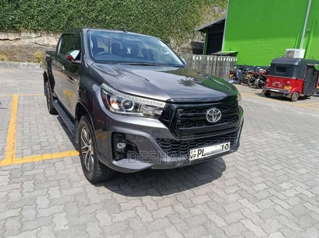Toyota Hilux V Grade 2020 Pickup (Used)