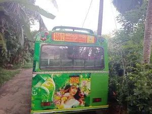 Ashok-Leyland Viking 2002 Bus (Used)