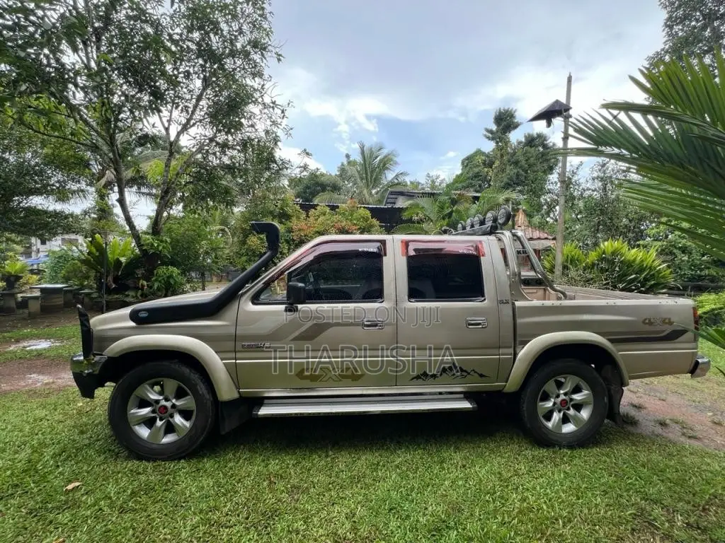 Isuzu Kb 1992 Pickup (Used)