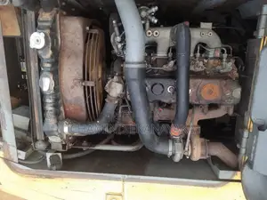 Hitachi EX120-3 2010 Heavy-Duty (Used)