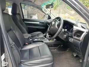 Toyota Hilux V Grade 2020 Pickup (Used)