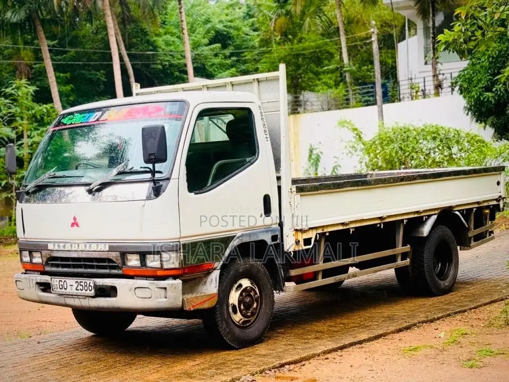 Mitsubishi Canter 2001 Lorry (Used)