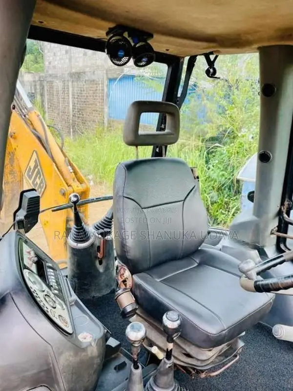 JCB 21 2003 Heavy-Duty (Used)