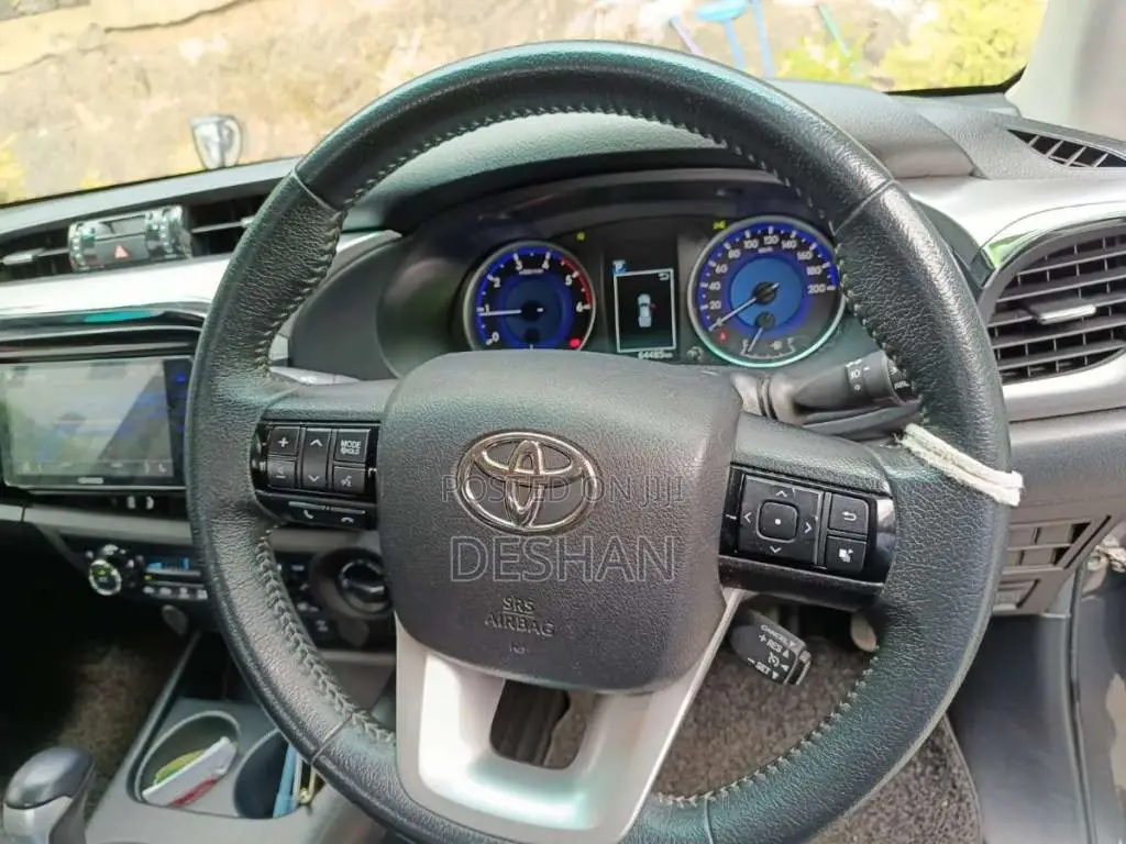 Toyota Hilux V Grade 2020 Pickup (Used)