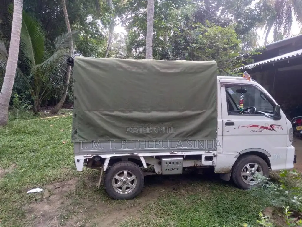 Daihatsu S200 2006 Lorry (Used)