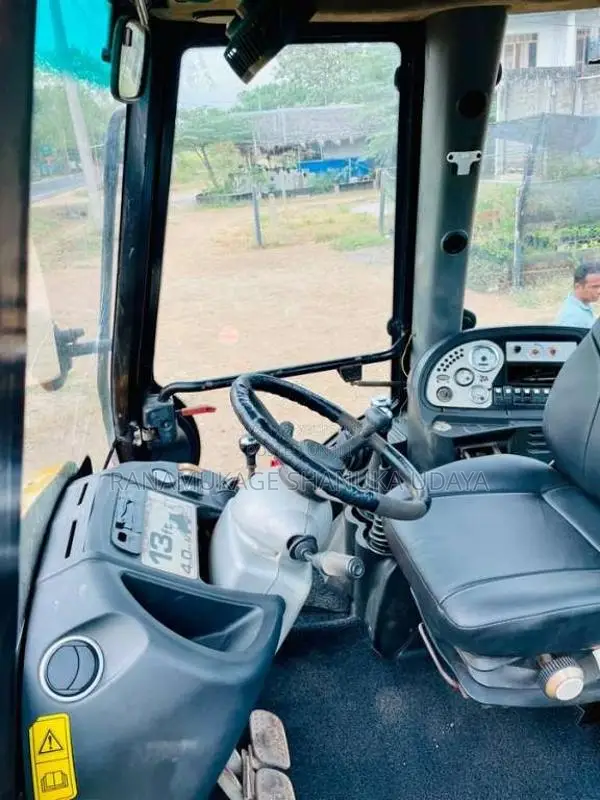 JCB 21 2003 Heavy-Duty (Used)