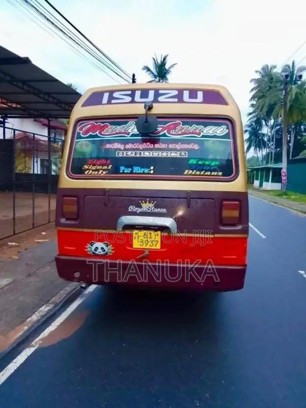 Isuzu JOURNEY L 1984 Bus (Used)