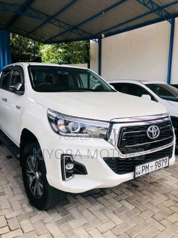 Toyota Hilux V Grade 2020 Pickup (Used)