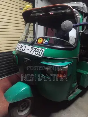 Bajaj Re 205 2011 Three Wheel (Used)