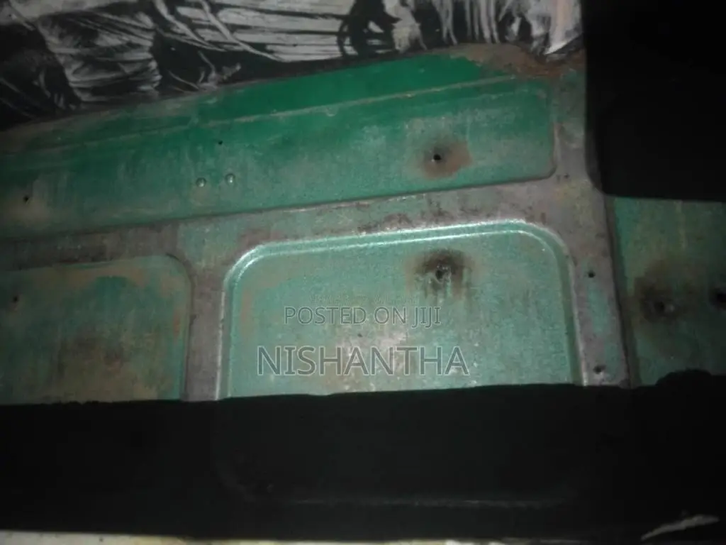Bajaj Re 205 2011 Three Wheel (Used)