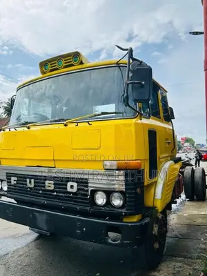 Mitsubishi Fuso 1982 Lorry (Used)