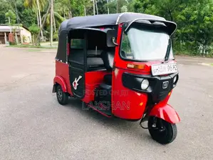 Bajaj RE 4 Stroke 2016 Three Wheel (Used)