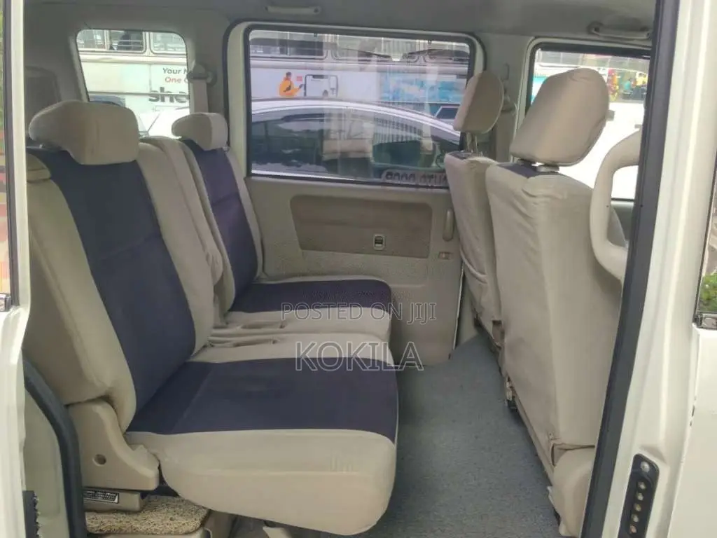 Suzuki Every Wagon DA64 2012 Van (Used)