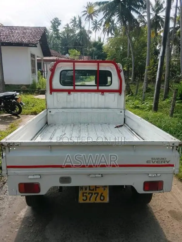 Suzuki Every 2002 Lorry (Used)