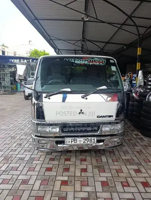 Mitsubishi Canter 2007 Crew Cab (Used)