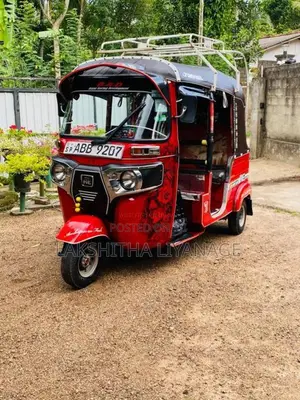 Bajaj Re 2015 Three Wheel (Used)