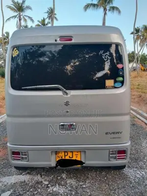 Suzuki Every 2017 Van (Used)