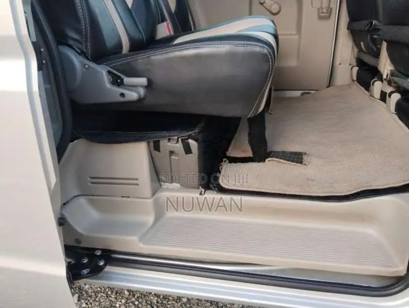 Suzuki Every 2017 Van (Used)
