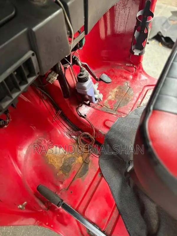 Bajaj RE 205 2014 Three Wheel (Used)