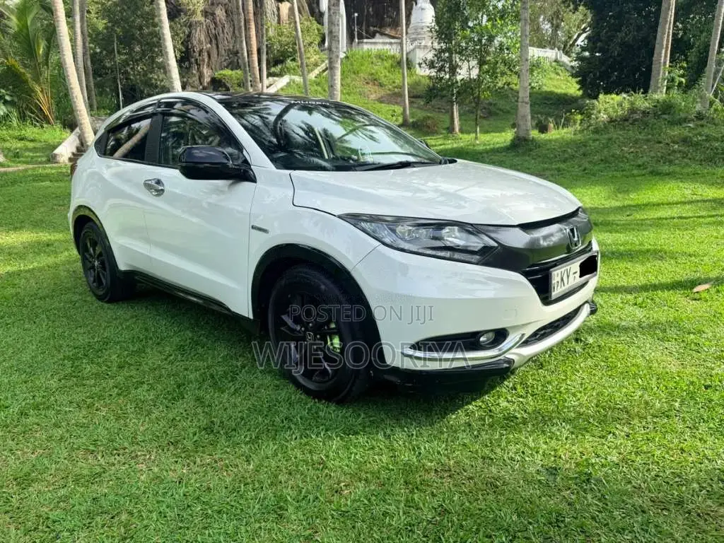 Honda Vezel Z Black 2014 SUV (Used)