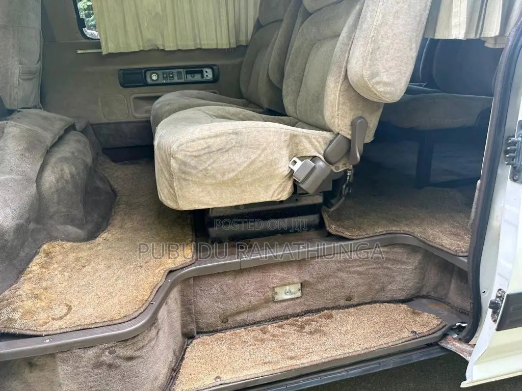 Nissan Caravan 1997 Van (Used)